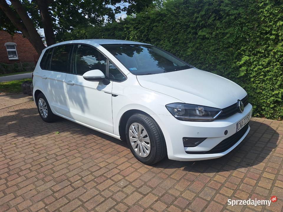 Golf Sportsvan tsi zadbany niski przebieg