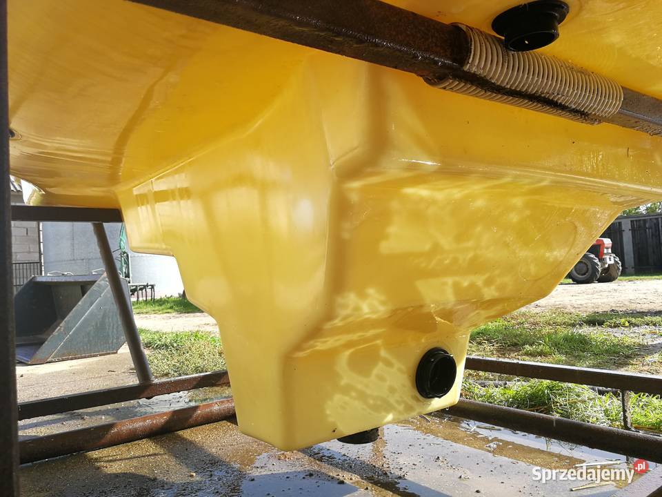 Zbiornik opryskiwacza Hardi 30003500l Bydgoszcz