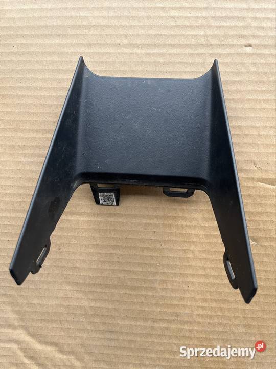 ZASLEPKA KRATKA ŚRODKOWA ZDERZAKA PRZÓD MG4