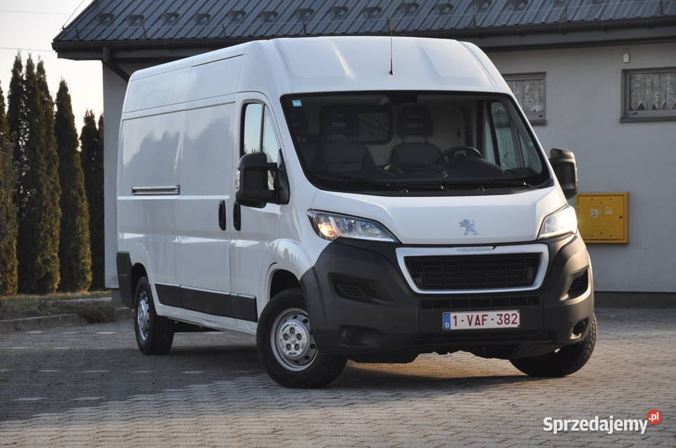 Wyjątkowo ładny bus blaszak furgon klima diesel Oleszki