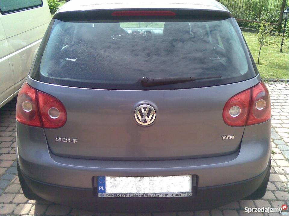 Sprzedam VW GOLF V 2004 r diesel 13 do negocji Sitno