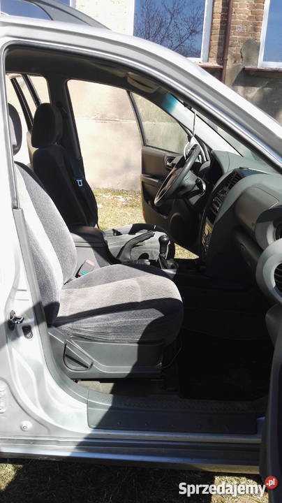 Auto sprawne technicznie w ciągłej eksploatacji przyciemniane szyby Hutka