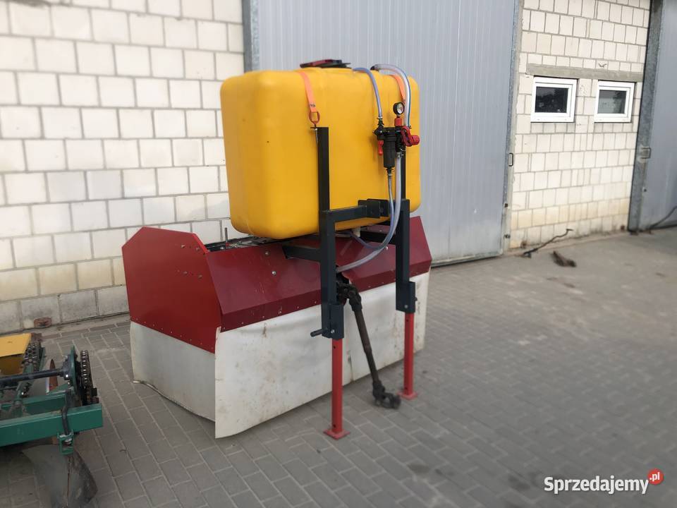 Opryskiwacz do miedzyrzedzi Pielnik herbicydowy Drelów