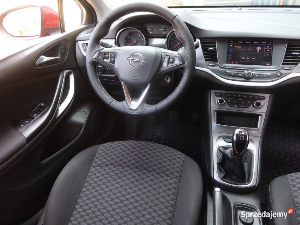 Opel Astra 12 Turbo gniazdo USB Katowice