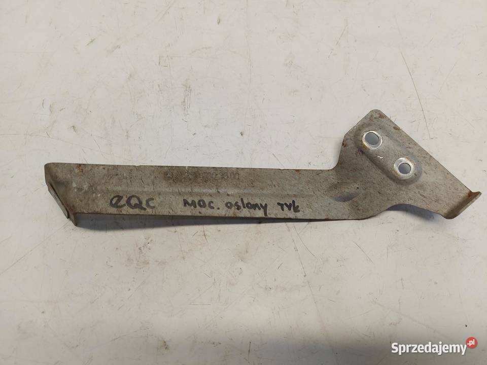 Mercedes EQC 400 W293 MOCOWANIE OSŁONY TYŁ