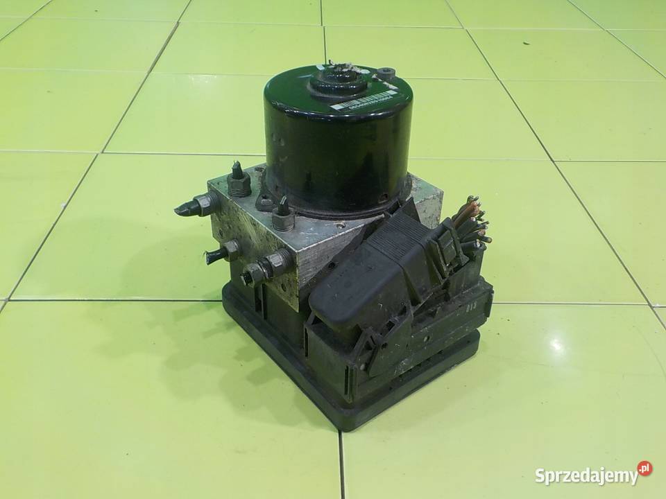 FORD KUGA MK1 I 20 TDCI 08r 5D pompa ABS osobowe Suków sprzedam