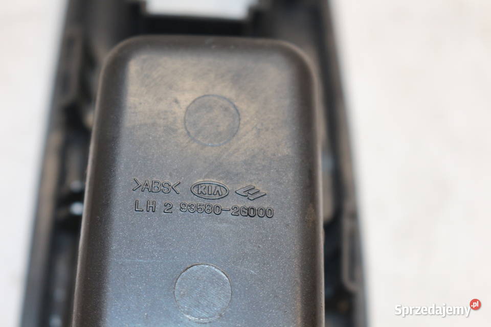 KIA MAGENTIS 2 0609 RAMKA PRZEŁĄCZNIKA SZYB LEWA Prochowice