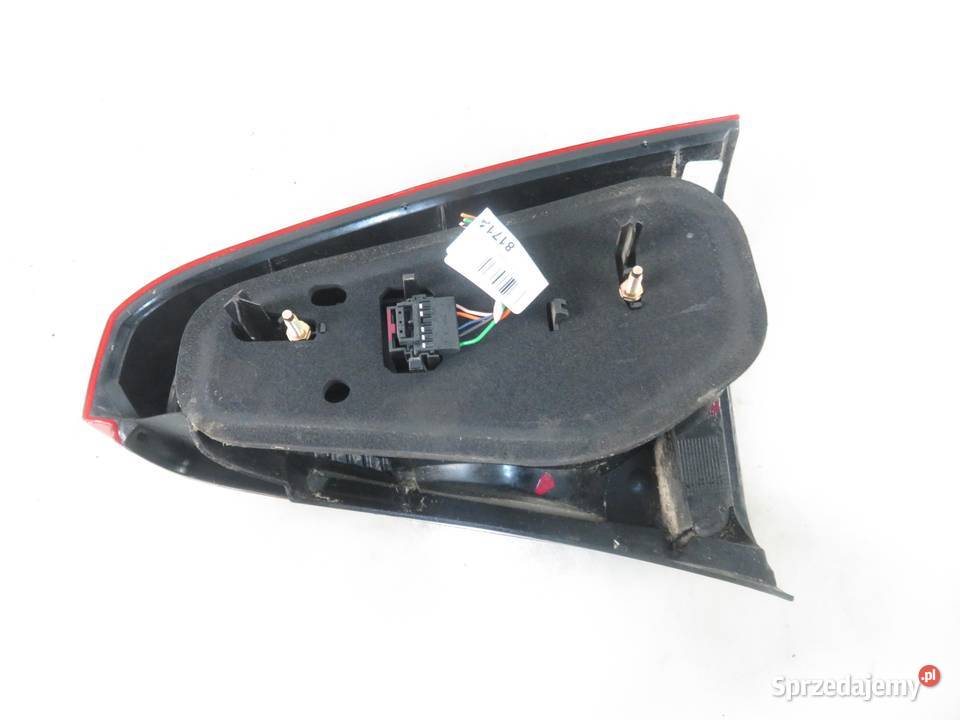 LAMPA LEWA TYLNA DACIA LOGAN 8200211020