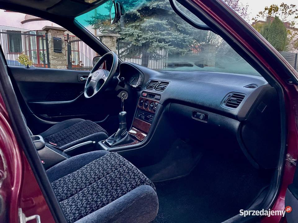 ŚlicznyZadbanyKlasykHondaAccordV1995r20BenzynaSed łódzkie Zduńska Wola