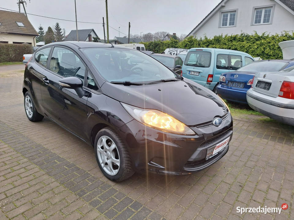 Ford Fiesta Bezwypadkowy Serwisowany centralny zamek Fiesta Załom