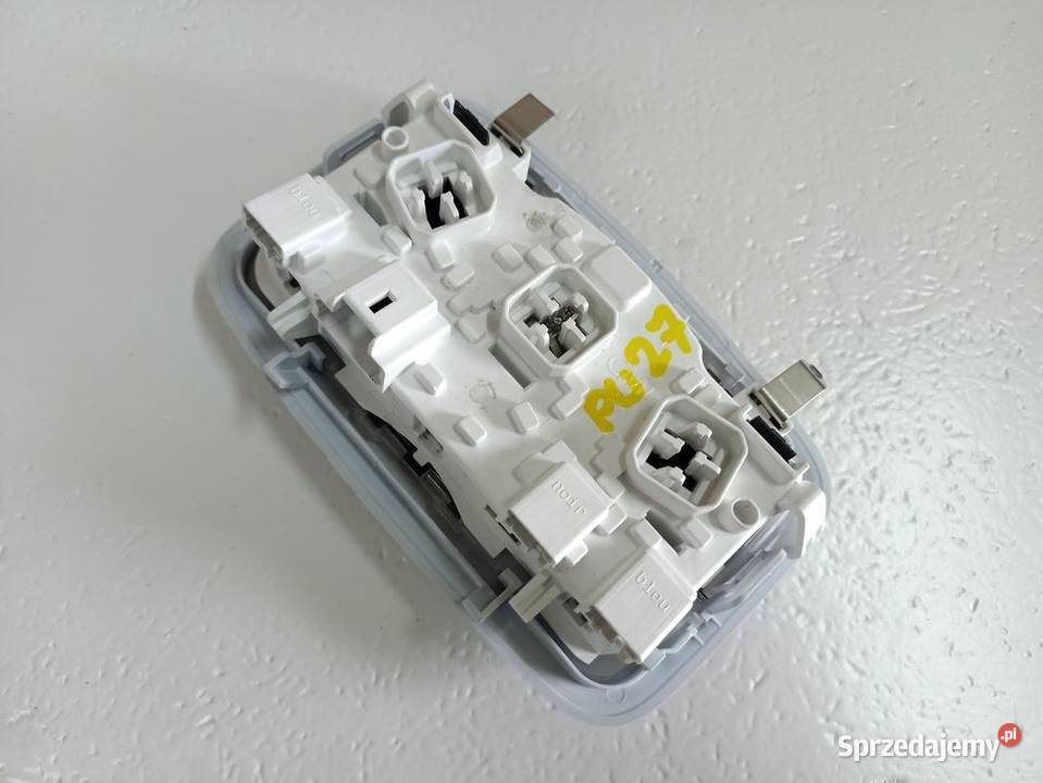 PEUGEOT 308 II T9 HB 16r LAMPKA WNĘTRZA KABINY Skarżysko-Kamienna