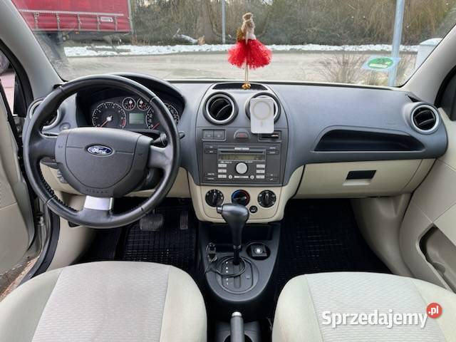 FORD FIESTA AUTOMAT NAJBOGATSZA WERSJA Deszczno