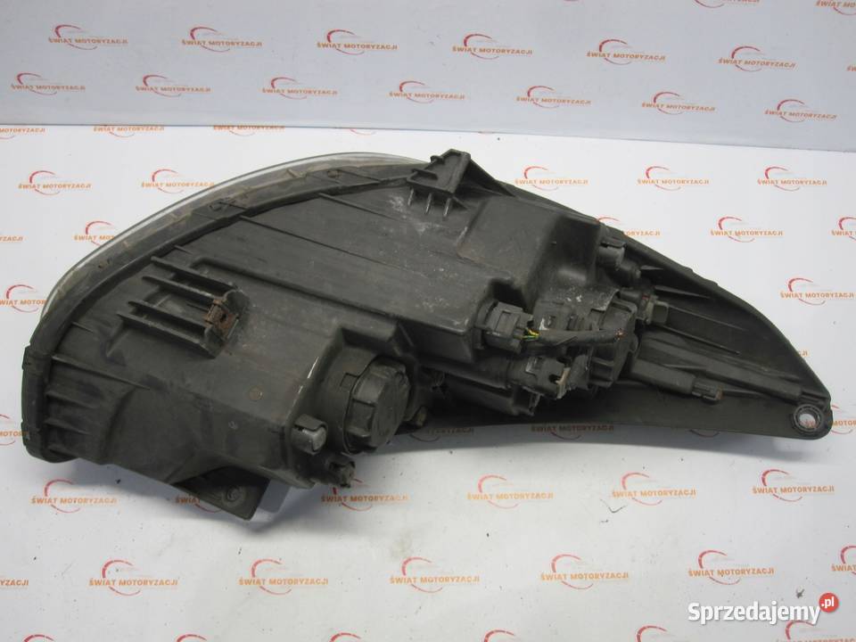 HYUNDAI ix35 I 11r lampa lewa przód 921012Y Kielce