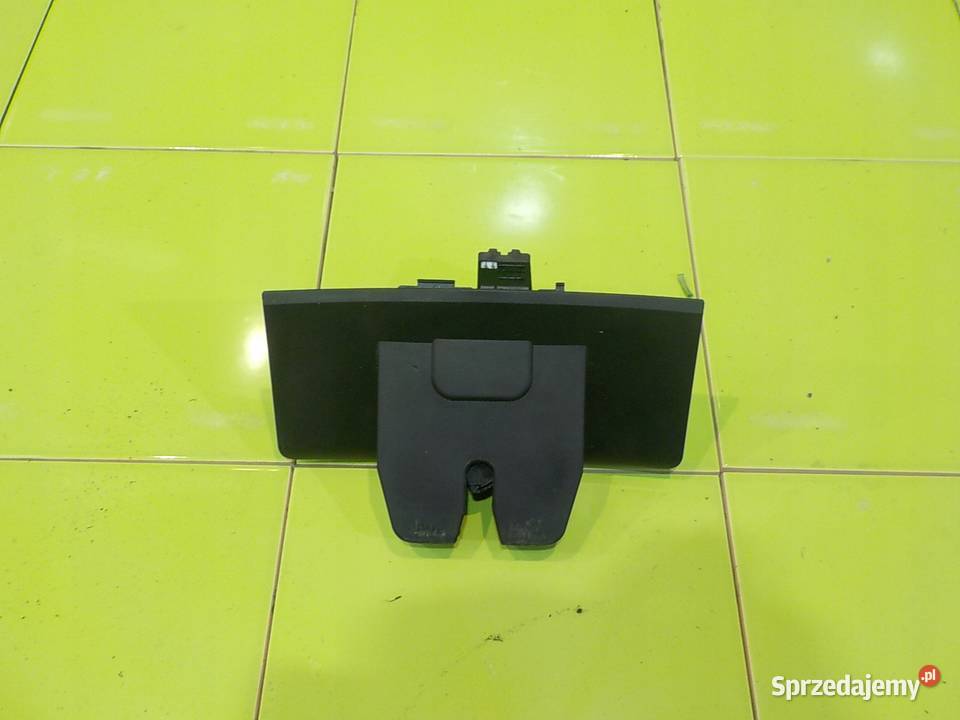 VOLVO V60 I 24 D3 11r KOMBI zamek klapy tyl Suków