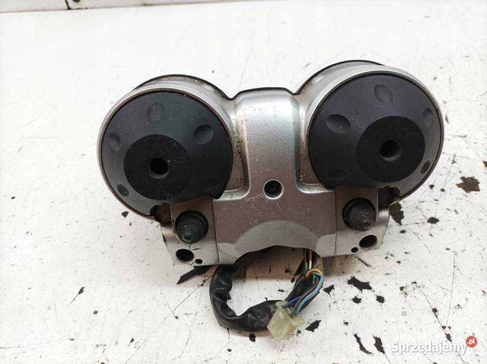 LICZNIK Honda CB600F Hornet 20032006 PC36 Rok produkcji 2005