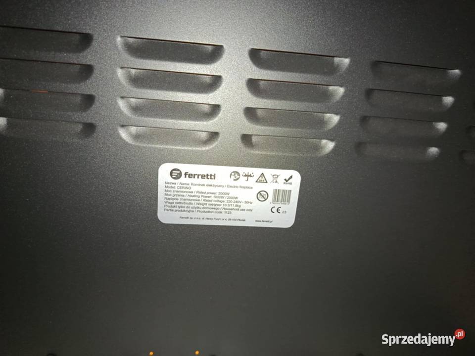 Kominek elektryczny z funkcją grzania efekt Legnica