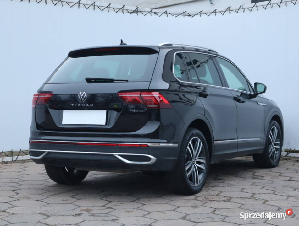 VW Tiguan 20 TSI czarny Łódź