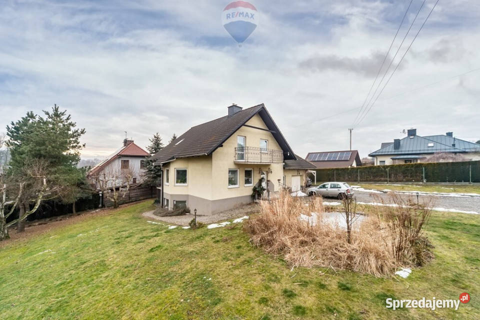 Dom szkoły i przedszkola w Bestwinie Sprzedaż Domy śląskie Bestwina