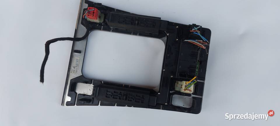 Ramka panel szyb mercedes w210 lift Zbąszyń