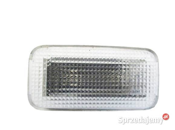 TOYOTA Auris Avensis Yaris Lampka oswietlenia