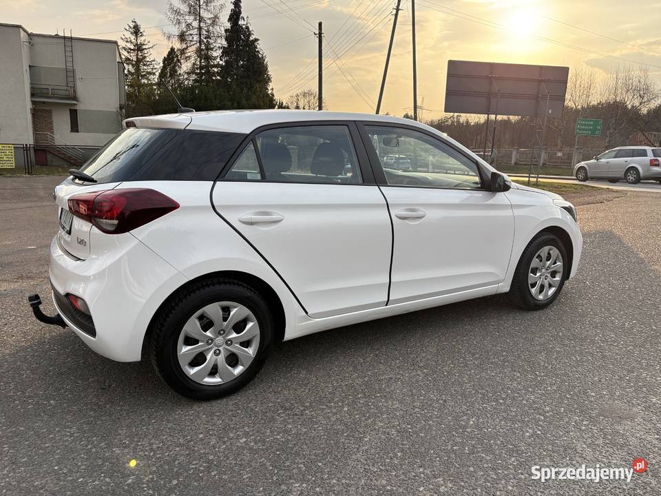 Salon BezwypKlima kamera cofaniaI właścicel Ledy garażowany Libiąż sprzedam