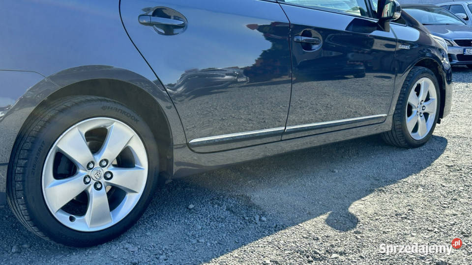 Toyota Prius 18 Hybryda Automat Navi Kamera wielofunkcyjna kierownica Prius Elbląg