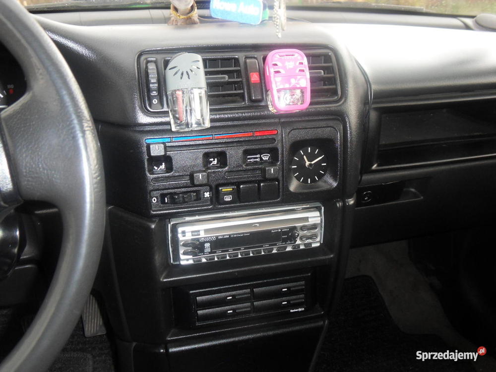 OPEL VECTRA A 20 1992 świętokrzyskie Gosań