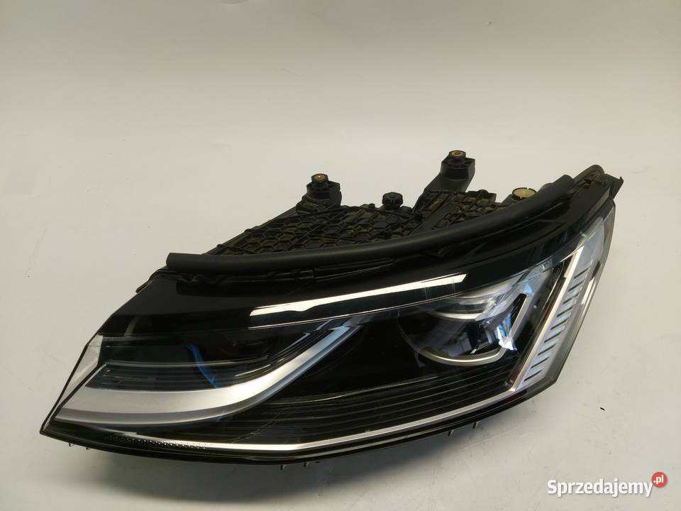 VW Multivan 7T0 T7 2023 lampa lewa przód