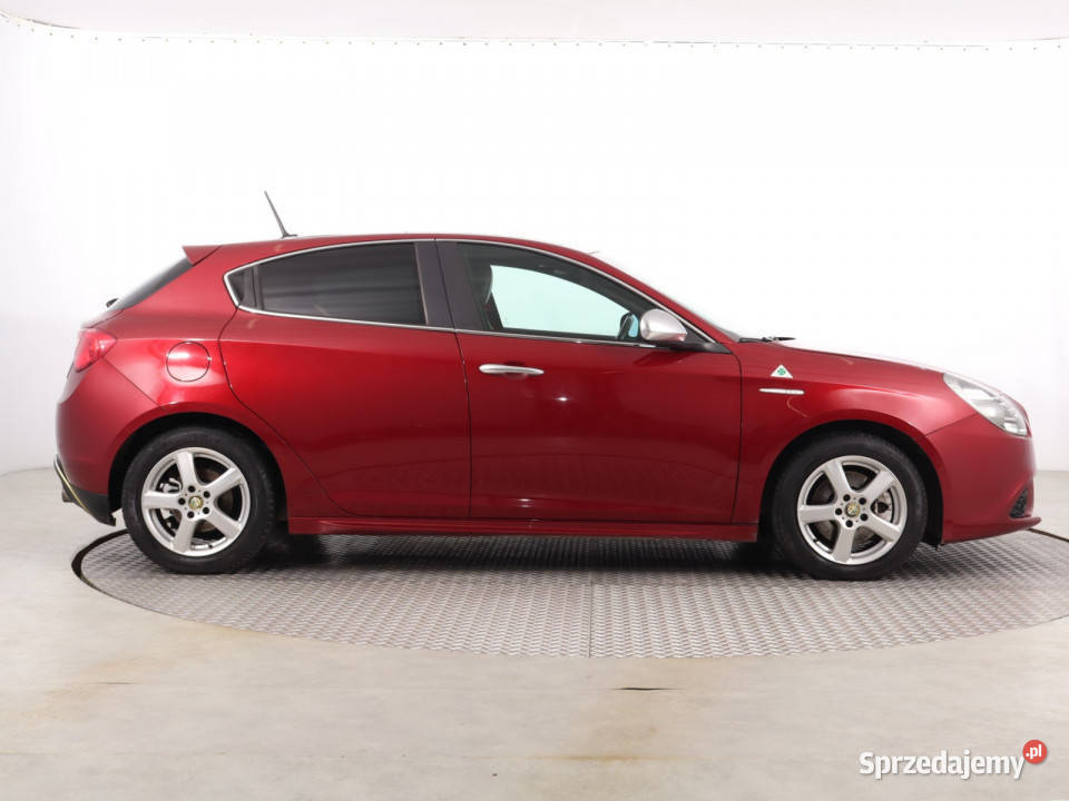 Alfa Romeo Giulietta 14 T MultiAir światła do jazdy dziennej Giulietta Katowice