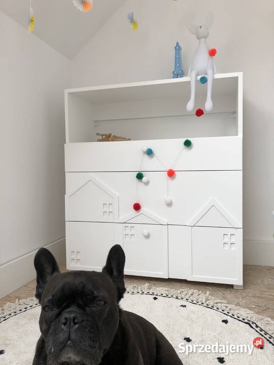 Mała komoda do pokoju dziecięcego z szufladami śląskie Brzuśnik