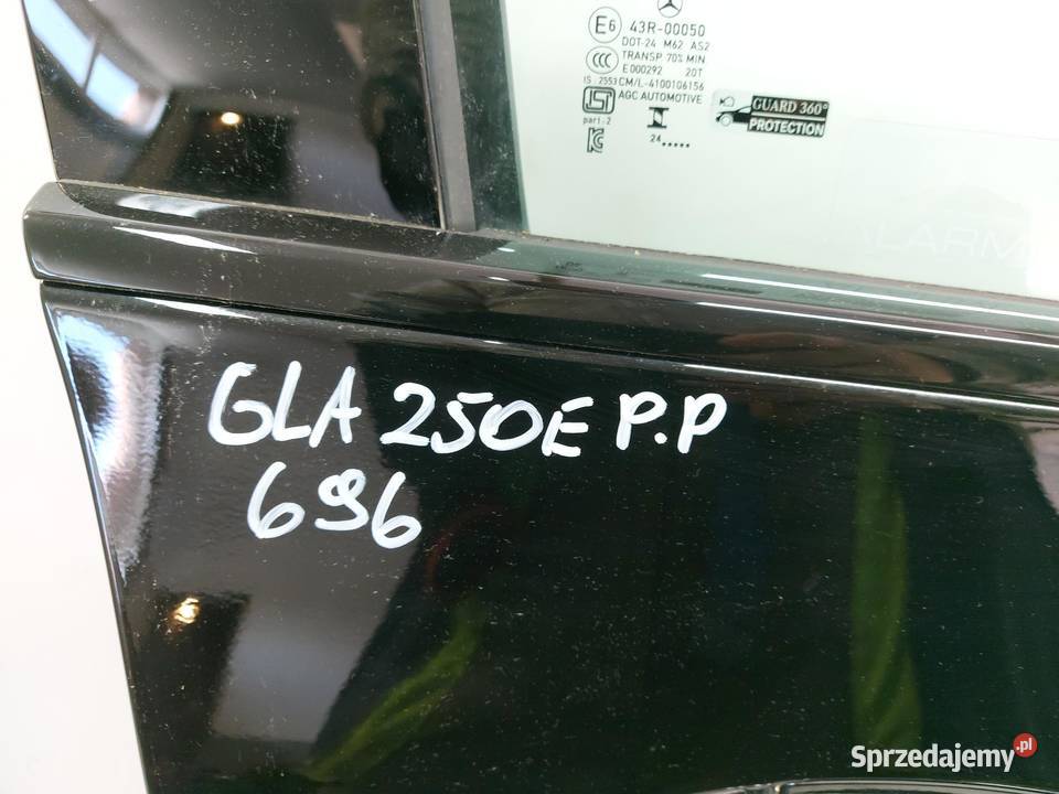 Mercedes GLA II H247 250e LIFT DRZWI PRAWE PRZÓD sprzedam