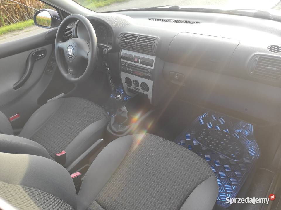 Seat Toledo II Lift 16 MPi 105 2004 160000 z Nie elektryczne lusterka Przeworsk