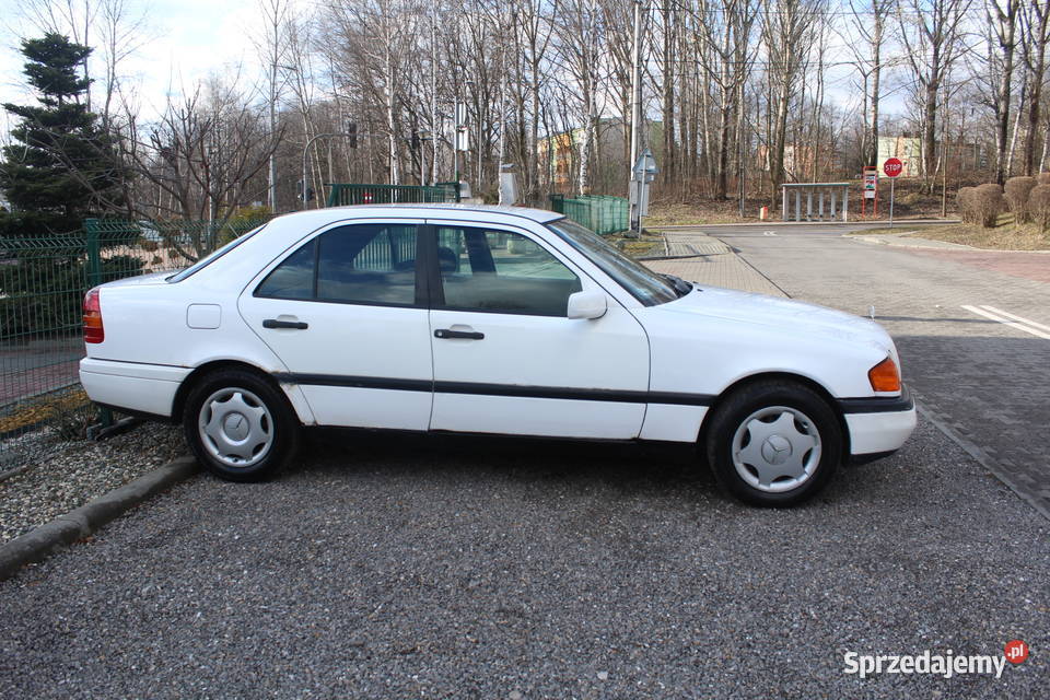 MercedesBenz C klasa 20 diesel 75 1995r 3 900 centralny zamek Klasa C Radlin