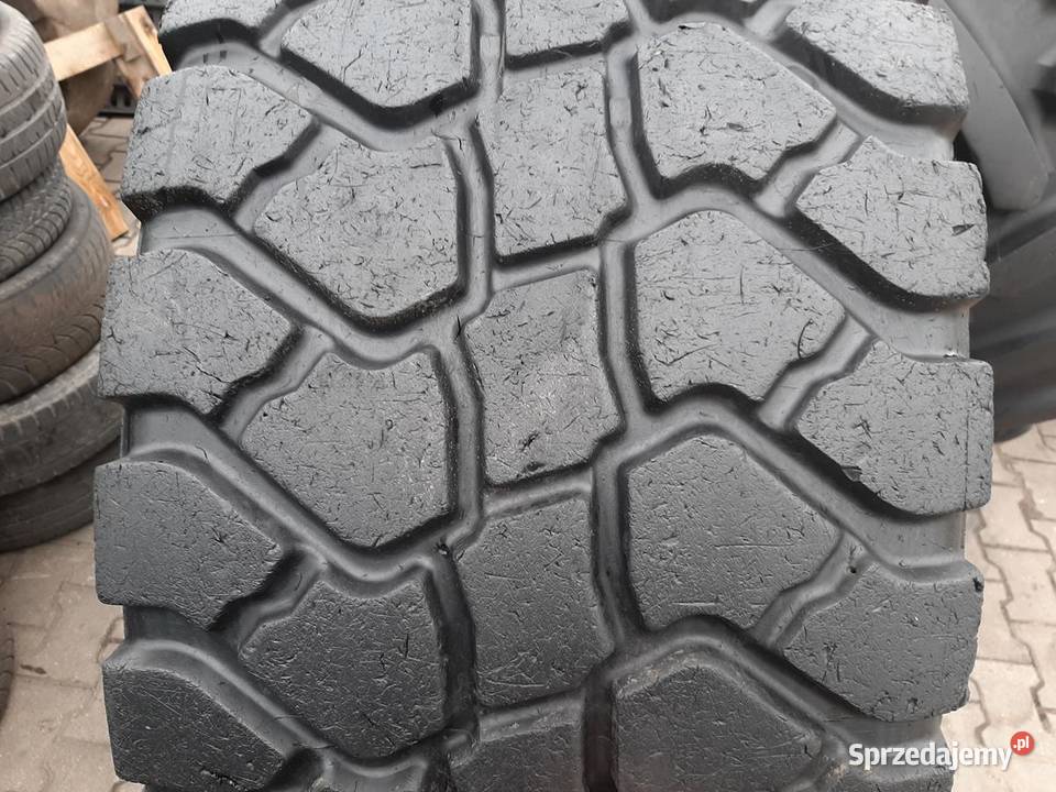 Opona używana rolnicza 24R205 60570R205 MAXAM Zaścianki