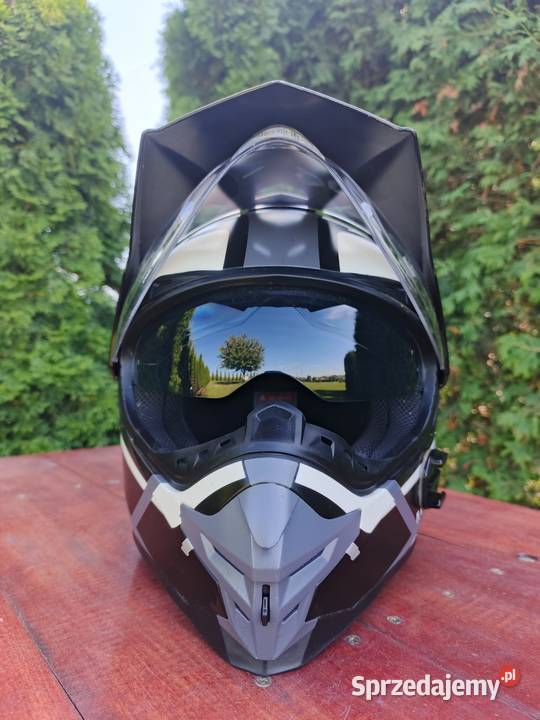 Kask Enduro z blendą przeciwsłoneczna