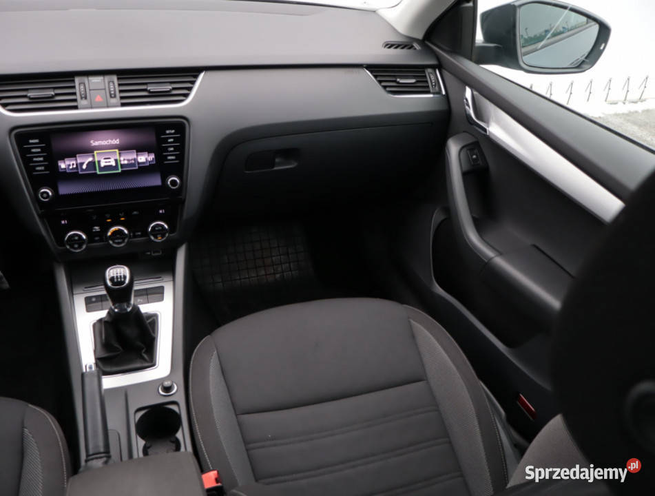 Skoda Octavia 15 TSI manualna Lublin
