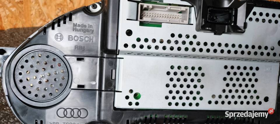 LICZNIK ZEGARY AUDI A7 C7 30 TFSI 4G8920983E