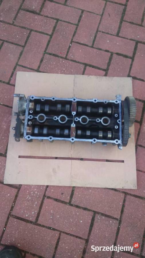 Pokrywa zaworów wałki Golf 4 14 16V Kiszkowo