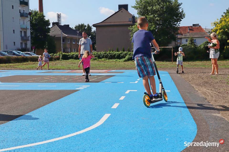 Stacjonarne miasteczko rowerowe BIG4 z ósemką Katowice