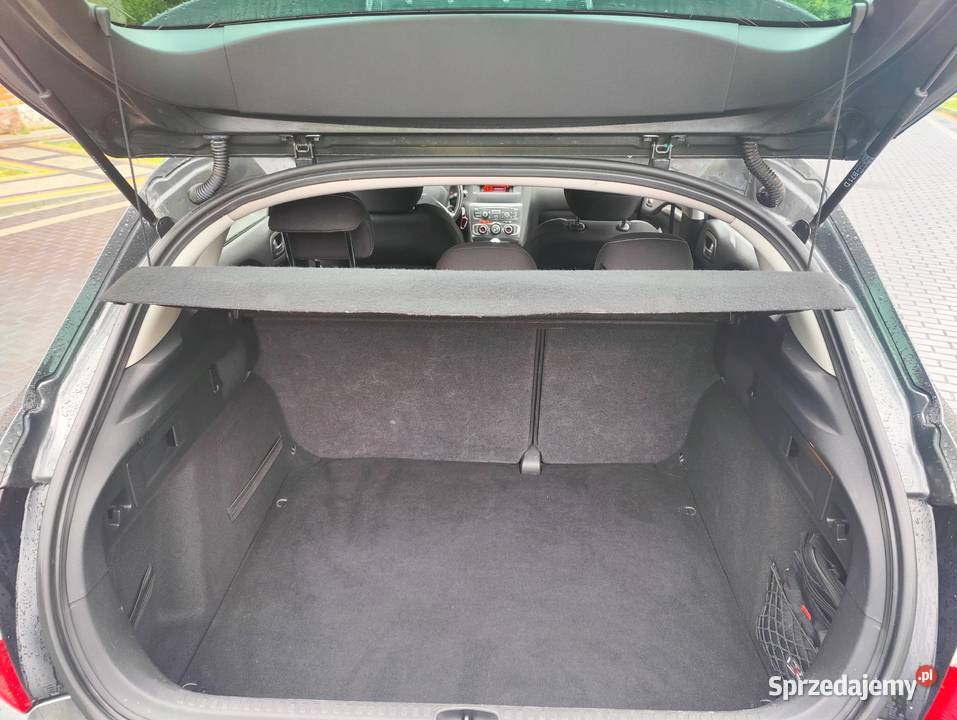 Citroen C4 2015r mały przebieg oszczedny Zarejestrowany w Polsce Sawin