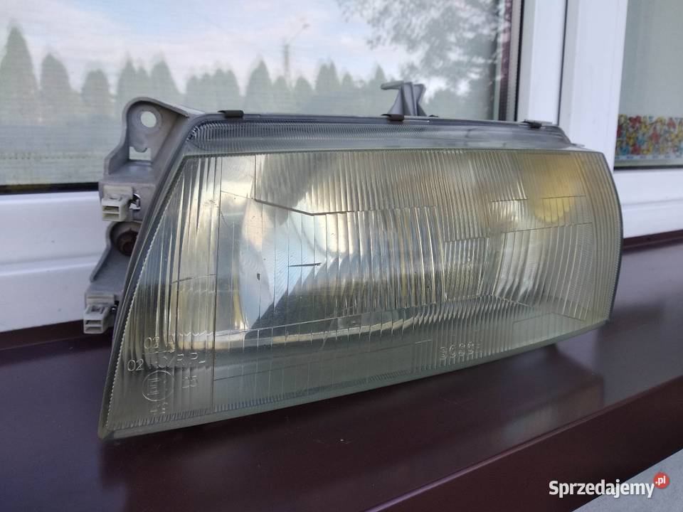 Mazda 323p BA lampa przednia lewa reflektor osobowe Sieradz