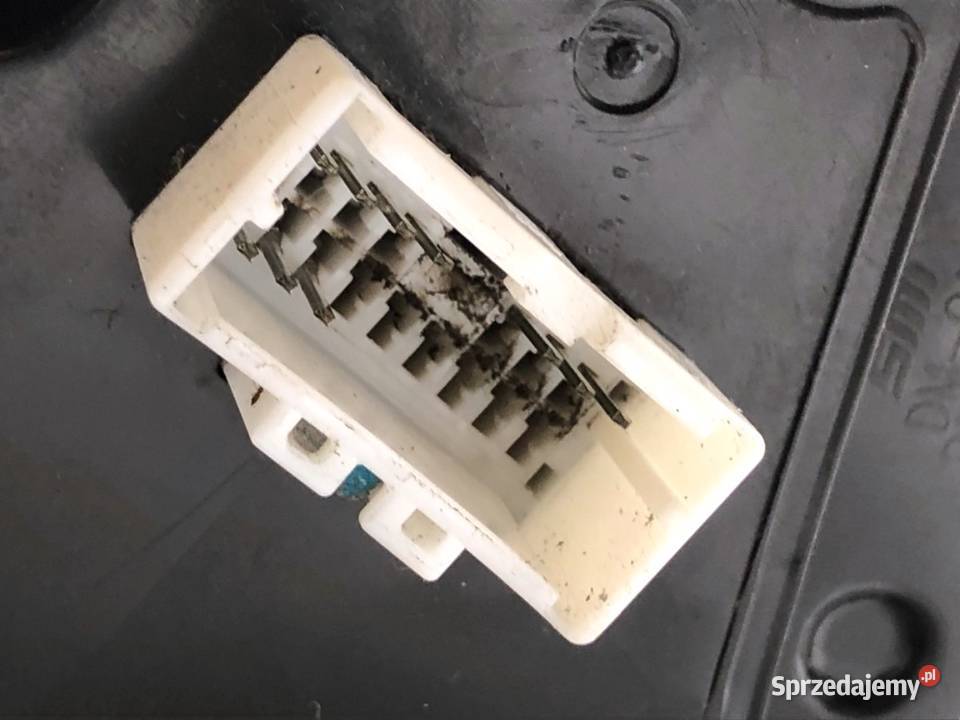 LUSTERKO LEWY HYUNDAI SANTA FE III SUV Titanium