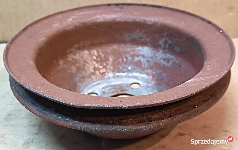 Koło pasowe pompy wodnej wielkopolskie Ostrów Wielkopolski