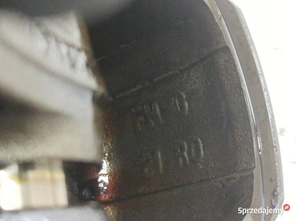 TŁOK KORBOWÓD 16 16V VVTI Toyota Corolla XI 2013 sprzedam