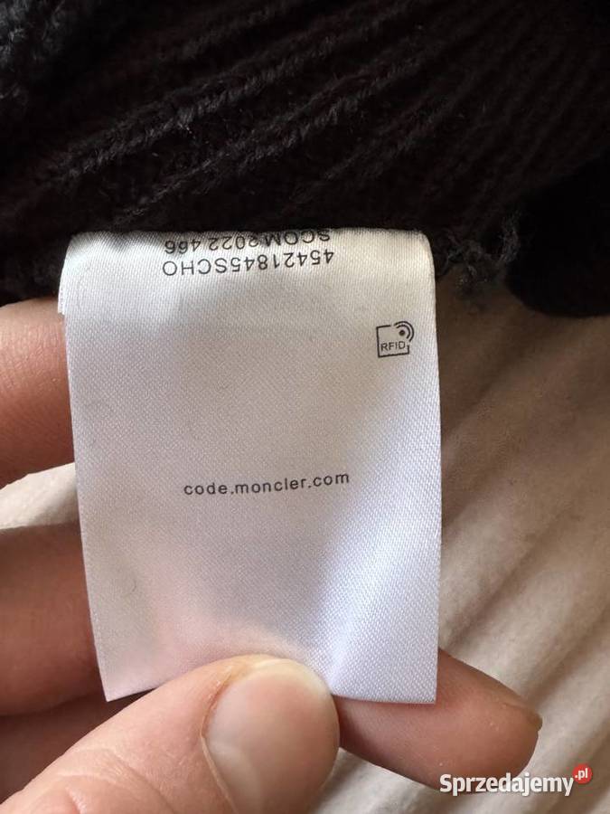 Czopka moncler Moda i Styl Chodzież