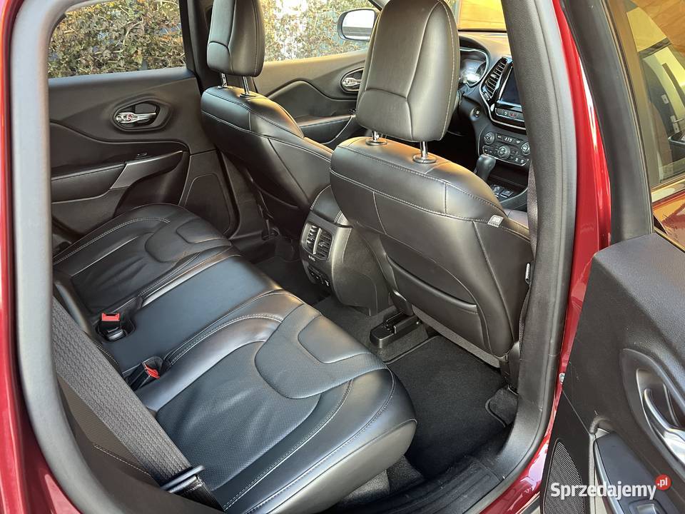 Jeep Cherokee 32 V6 BenzynaGAZ LIMITED 4x4 Kluczbork