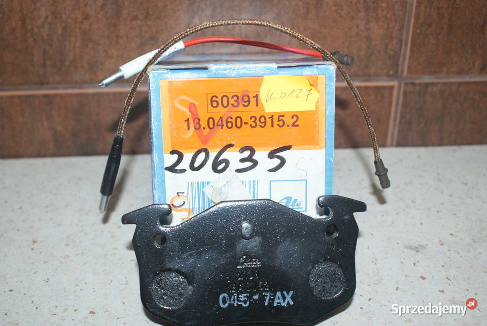 Klocek hamulcowy kpl tył CITROEN BX 1119D