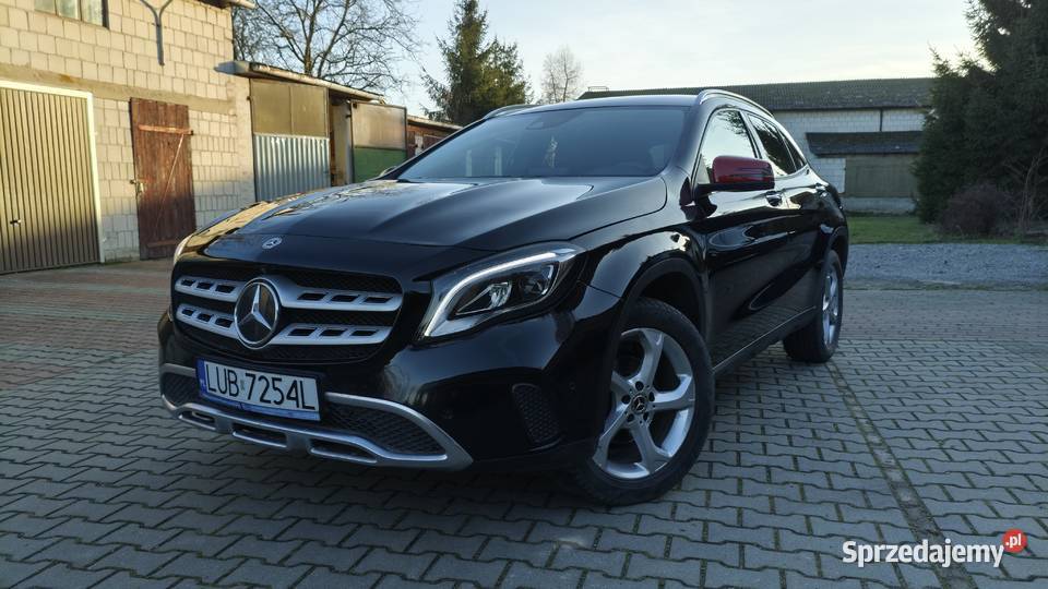 MercedesBenz GLA 180 automat niski przebieg sprzedam