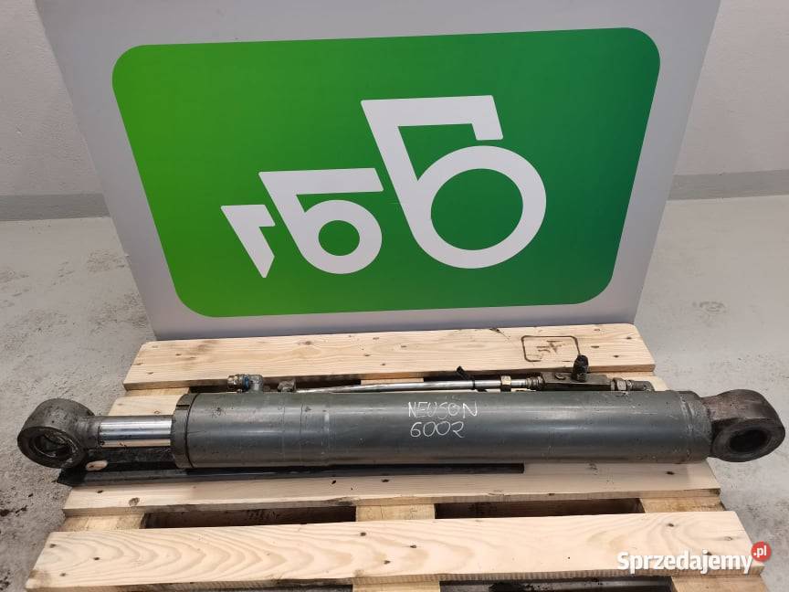 Neuson 6002 Siłownik ramienia głównego Wilkowo