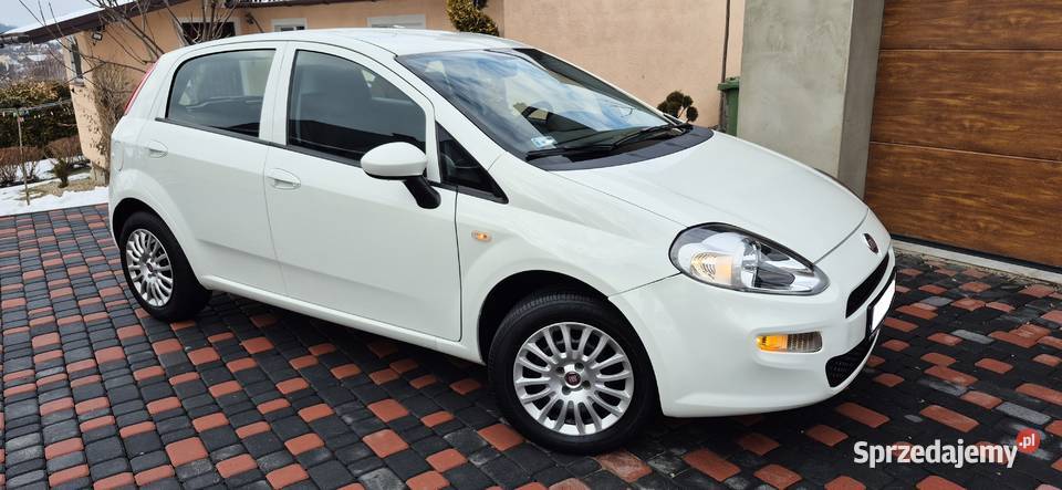 FIAT PUNTO EVO 2015 5 DRZWI 14 8V LPG KRAJOWY światła przeciwmgielne